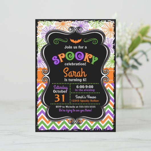 Invitation d'anniversaire d'Halloween (Debout devant)
