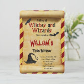 Invitation d'anniversaire d'Halloween modifiable (Debout devant)