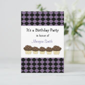 Invitation d'anniversaire diamant noir et violet (Debout devant)