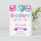Invitation d'anniversaire donut modifiable (Debout devant)