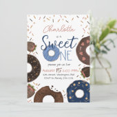 Invitation d'anniversaire Donut Sweet One (Debout devant)