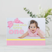 Invitation d'anniversaire douce rose et jaune (Debout devant)