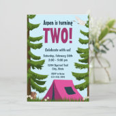 Invitation d'anniversaire du camping (Debout devant)