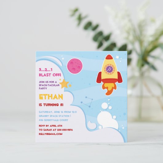 Invitation d'anniversaire du navire-fusée spatial (Debout devant)