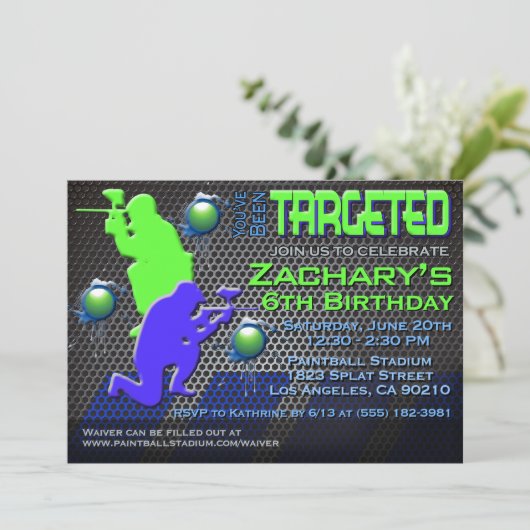 Invitation d'anniversaire du Paintball du garçon (Debout devant)