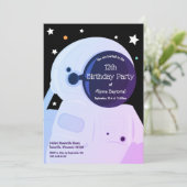 Invitation d'anniversaire d'un astronaute violet (Debout devant)
