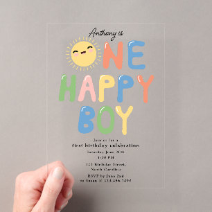 Invitation d'anniversaire d'un garçon heureux 1er