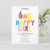 Invitation d'anniversaire d'une fille heureuse 1er (Debout devant)