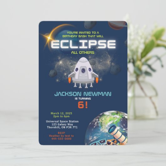 Invitation d'anniversaire Eclipse spatiale (Debout devant)