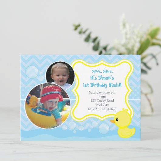 Invitation d'anniversaire en caoutchouc Ducky avec (Debout devant)