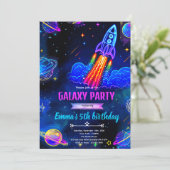 Invitation d'anniversaire espace galaxie néon (Debout devant)