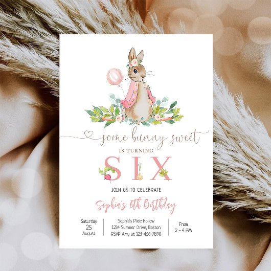 Invitation d'anniversaire florale de lapin