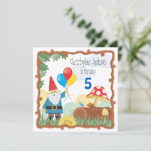 Invitation d'anniversaire Gnome (Debout devant)