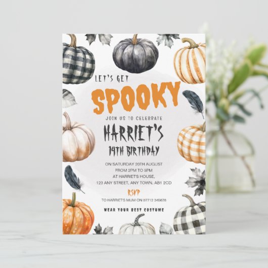 Invitation d'anniversaire Halloween avec citrouill (Debout devant)