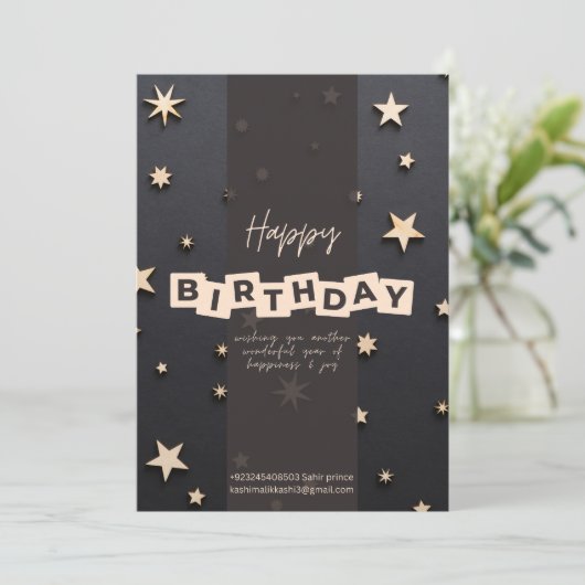 Invitation d'anniversaire heureuse modifiable  (Debout devant)