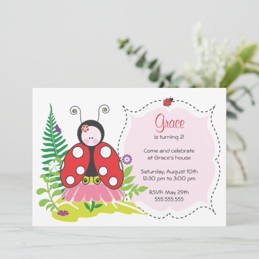 Invitation d'anniversaire - Ladybug (Debout devant)