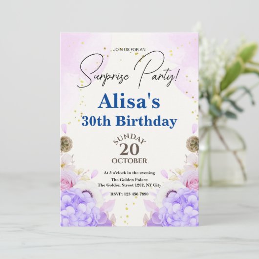 Invitation d'anniversaire lavande (Debout devant)