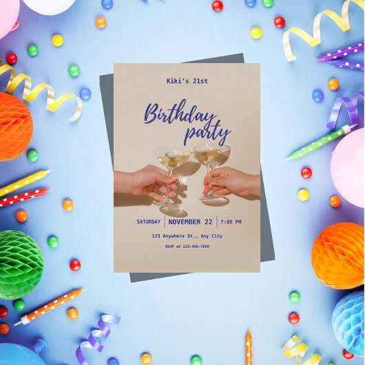 Invitation d'anniversaire minimaliste moderne