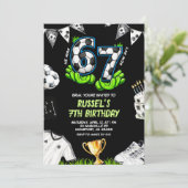 Invitation d'anniversaire Neon Soccer 67 (Debout devant)
