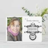 Invitation d'anniversaire noir/blanc élégant (Debout devant)