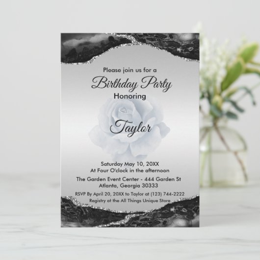 Invitation d'anniversaire noir et argent (Debout devant)