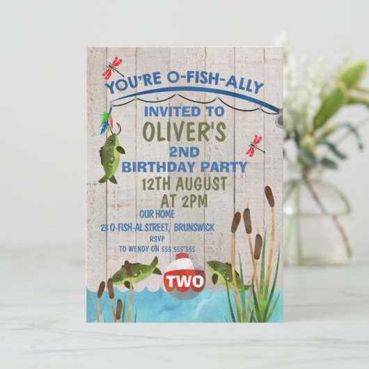 Invitation d'anniversaire O-Fish_Ally (Debout devant)