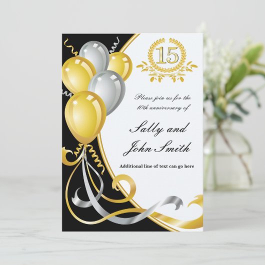 Invitation d'anniversaire or et argent pour 15e an (Debout devant)