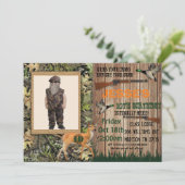 Invitation d'anniversaire pour chasse de cerf pour (Debout devant)