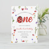 Invitation d'anniversaire pour coccinelle pour un (Debout devant)