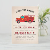 Invitation d'anniversaire pour enfants de pompier (Debout devant)