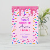 Invitation d'anniversaire pour enfants en forme de (Debout devant)