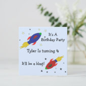 Invitation d'anniversaire pour fusée spatiale (Debout devant)