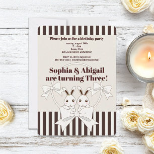Invitation d'anniversaire pour jumelles de style m