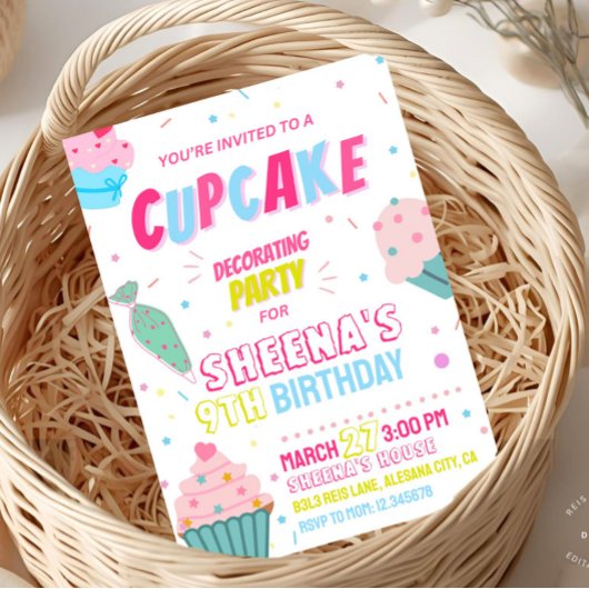 Invitation d'anniversaire pour la décoration de Cu