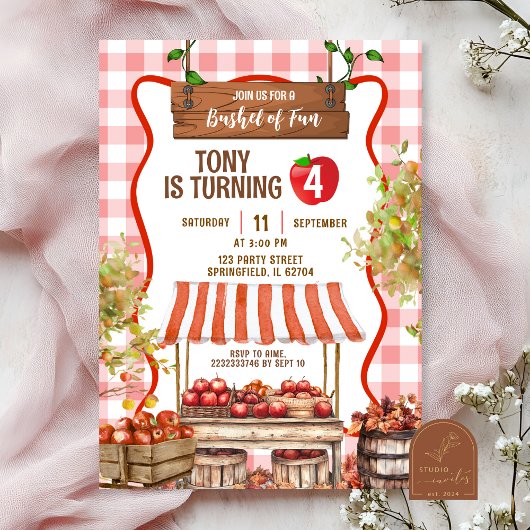 Invitation d'anniversaire pour l'orchard de pomme
