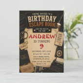 Invitation d'anniversaire pour une Escape Room per (Debout devant)