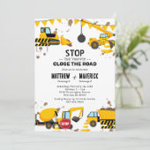Invitation d'anniversaire pour une fête de constru (Debout devant)