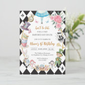 Invitation d'anniversaire pour une fête de thé d'A (Debout devant)