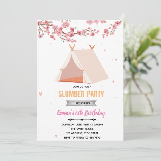 Invitation d'anniversaire pour une soirée pyjama s (Debout devant)