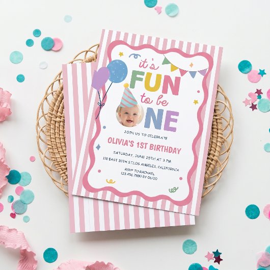 Invitation d'anniversaire rayures roses premier an