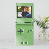Invitation d'anniversaire Retro Green Handheld Gam (Debout devant)