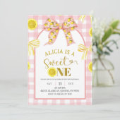 Invitation d'anniversaire rose et jaune Bow Sweet  (Debout devant)
