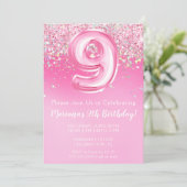 Invitation d'anniversaire rose pour fille de 9 ans (Debout devant)