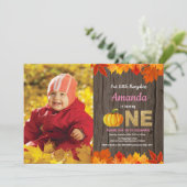 Invitation d'anniversaire Rustique Fille Citrouill (Debout devant)