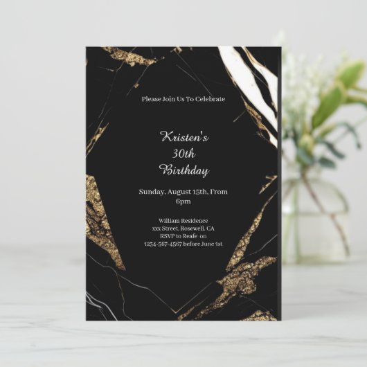 Invitation d'anniversaire simple (Debout devant)