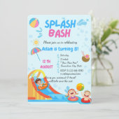Invitation d'anniversaire Splash Bash Pool Party (Debout devant)