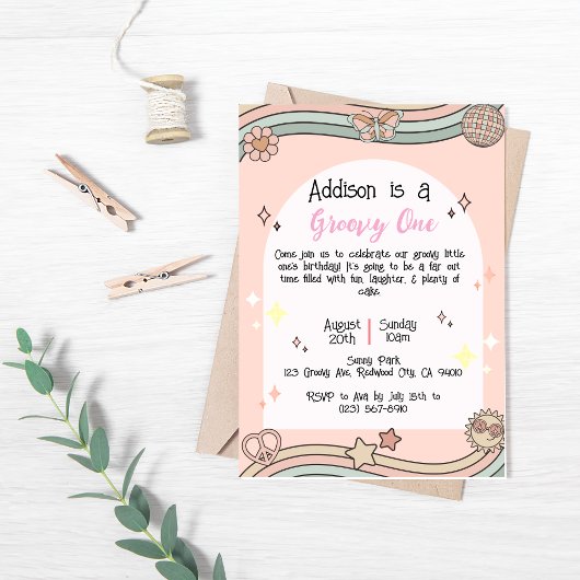 Invitation d'anniversaire Super pour une fille