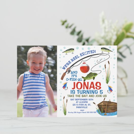 Invitation d'anniversaire sur le thème de la pêche (Debout devant)