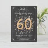 Invitation d'anniversaire surprise Chalkboard Rust (Debout devant)