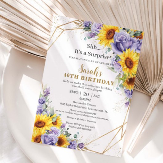 Invitation d'anniversaire surprise tournesol viole